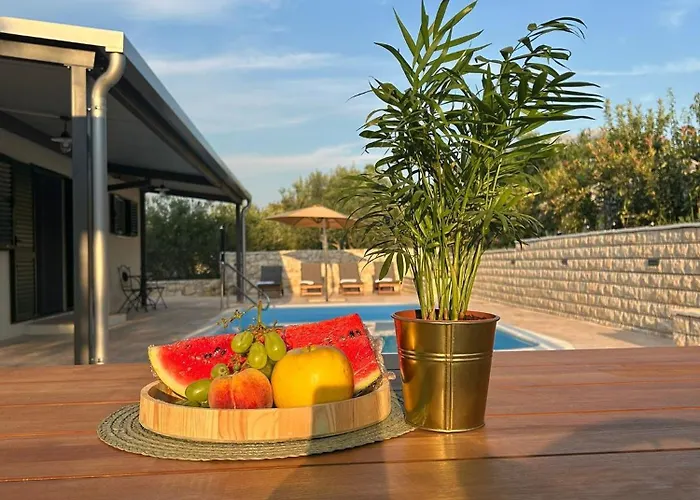 House Vida Hébergement de vacances Zadvarje